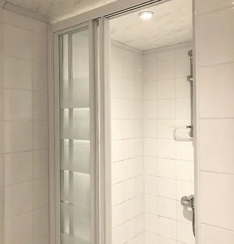 דירה Coutain Face אגון קוטוויל